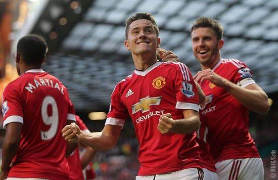 纳达尔在本 纳达尔在本